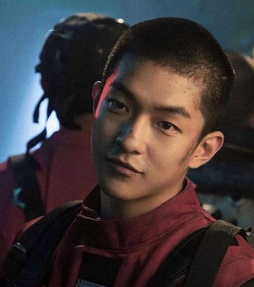 某男星脏辫爆料视频,揭秘背后不为人知的爆料视频 第3张 某男星脏辫爆料视频,揭秘背后不为人知的爆料视频 第3张